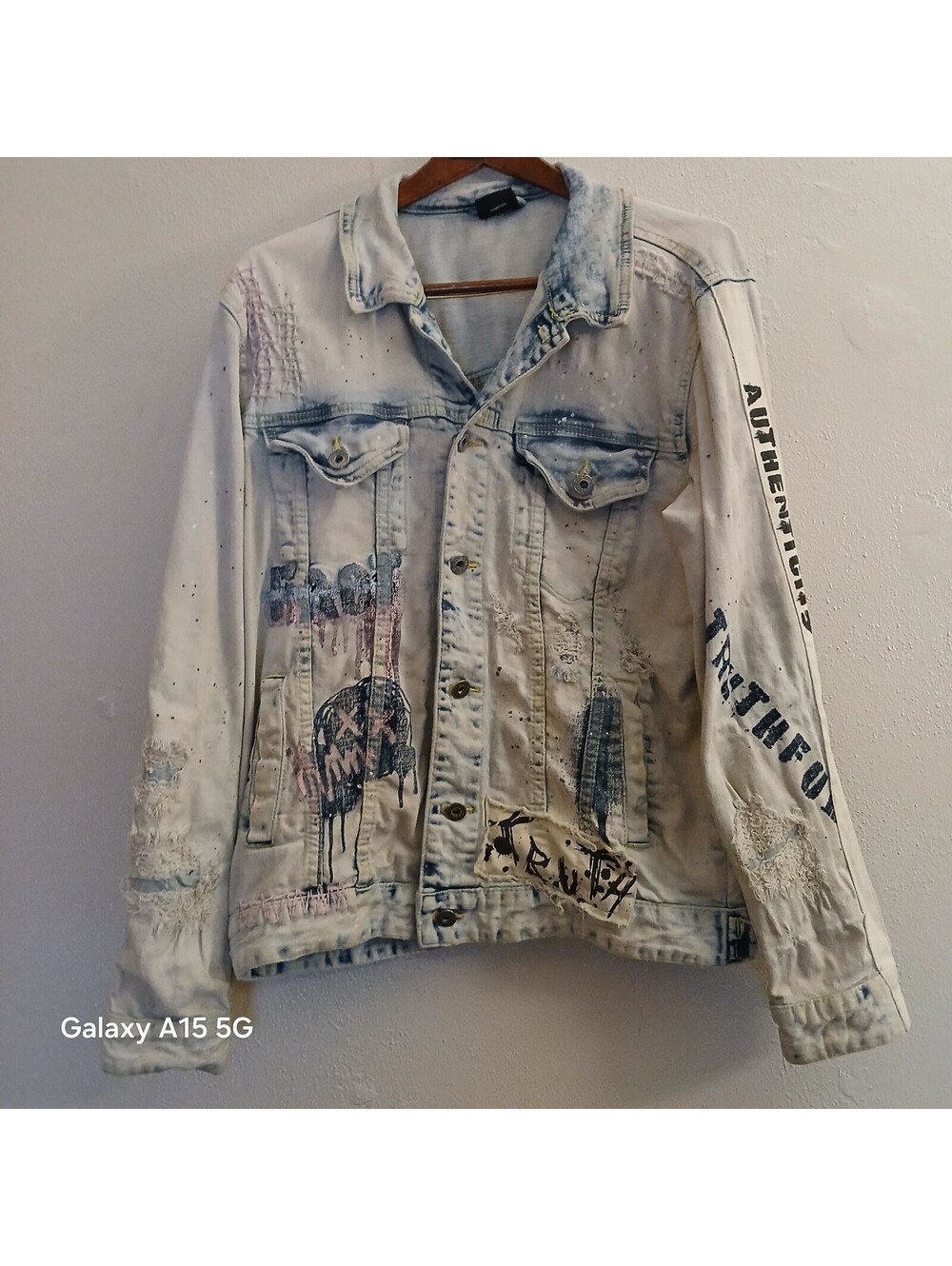 Smoke Rise Denim Jacket Men's Size M Bluue Distressed Graffiti Patchwork